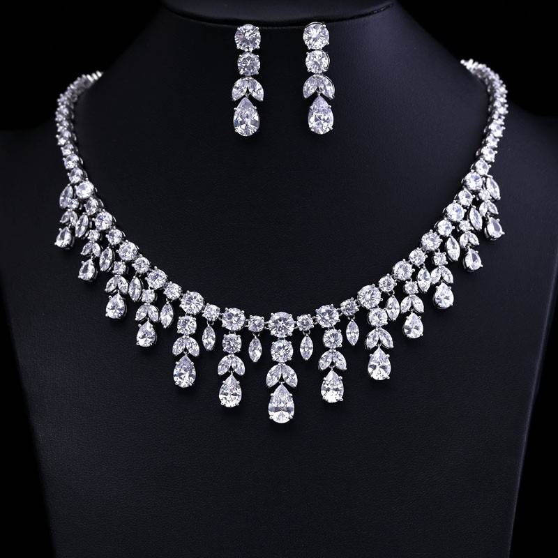 Women's Luxury Water Drop Shape Jewelry Set 2 Pcs