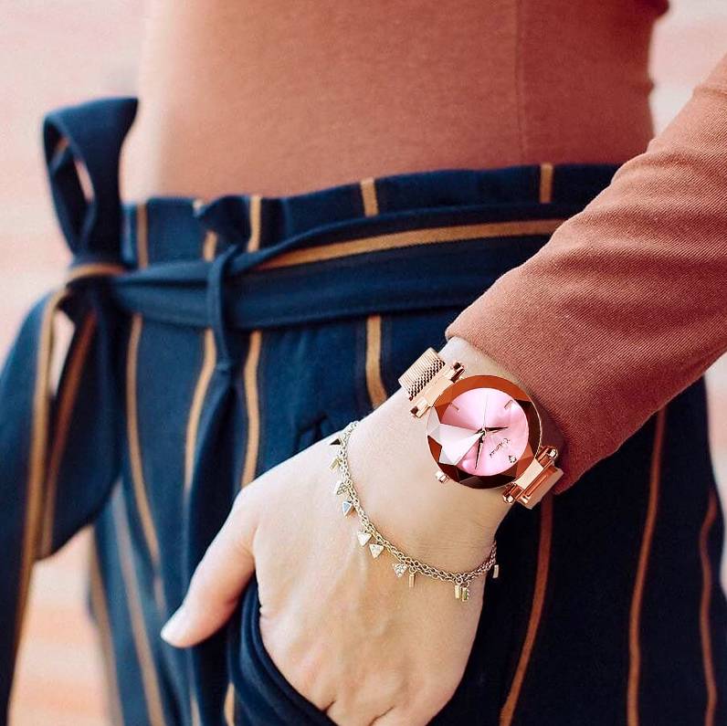 Women's Stylish Diamond Dial Watch