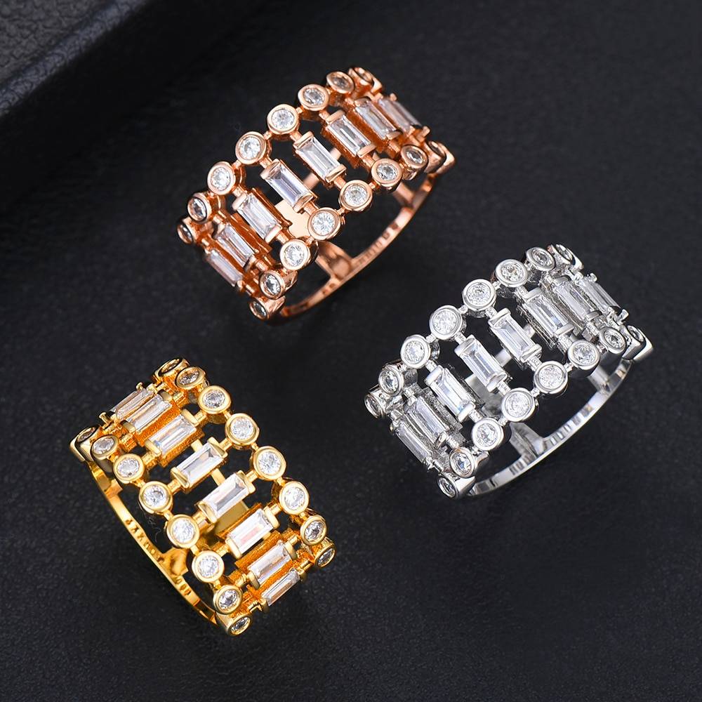 Women's Silver Round Shape Ring