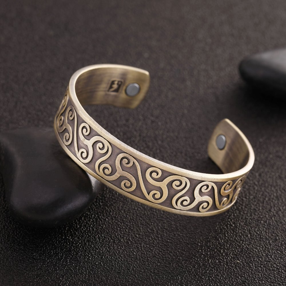 Women's Curles Celtic Style Magnetic Bracelet