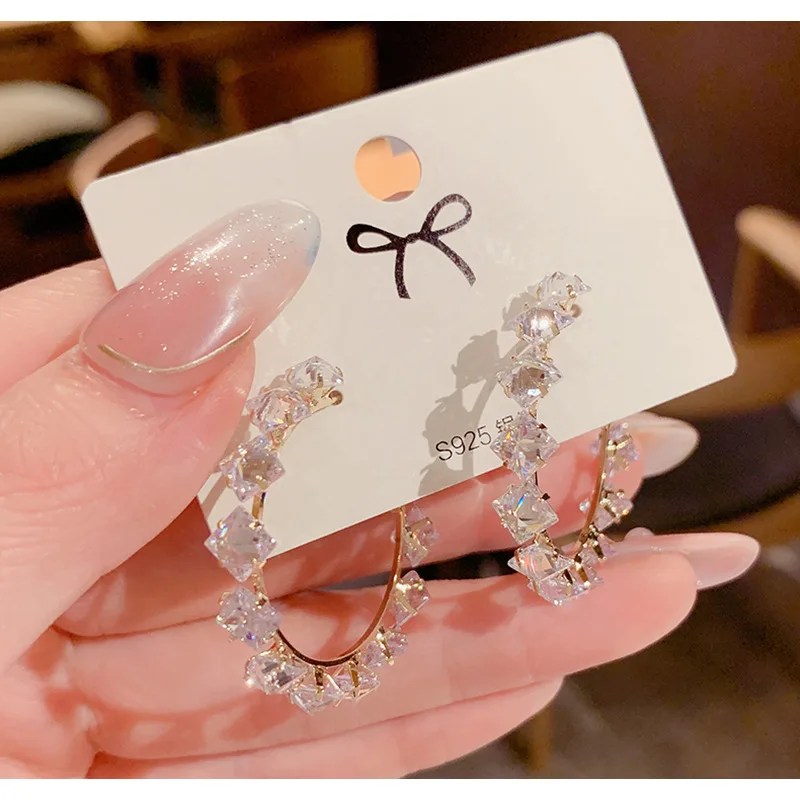 Women's Korean Style Shiny Hoop Earrings
