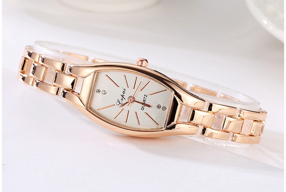 Women's Elegant Chain Bracelet Quartz Watches