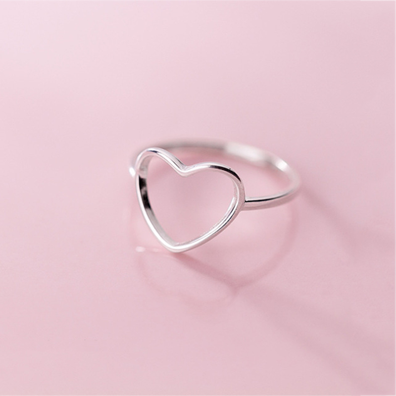 925 Sterling Silver Minimalistic Ring 925 Sterling Silver Minimalistic Ring