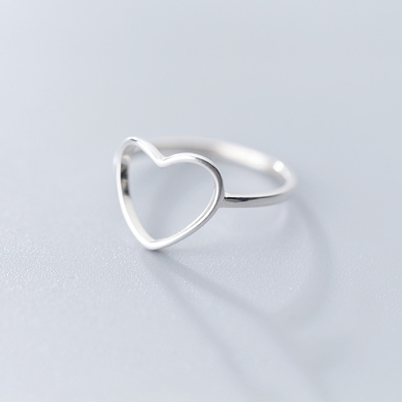 925 Sterling Silver Minimalistic Ring 925 Sterling Silver Minimalistic Ring