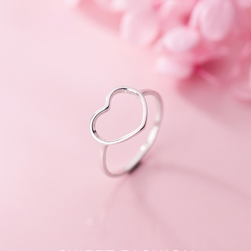 925 Sterling Silver Minimalistic Ring 925 Sterling Silver Minimalistic Ring
