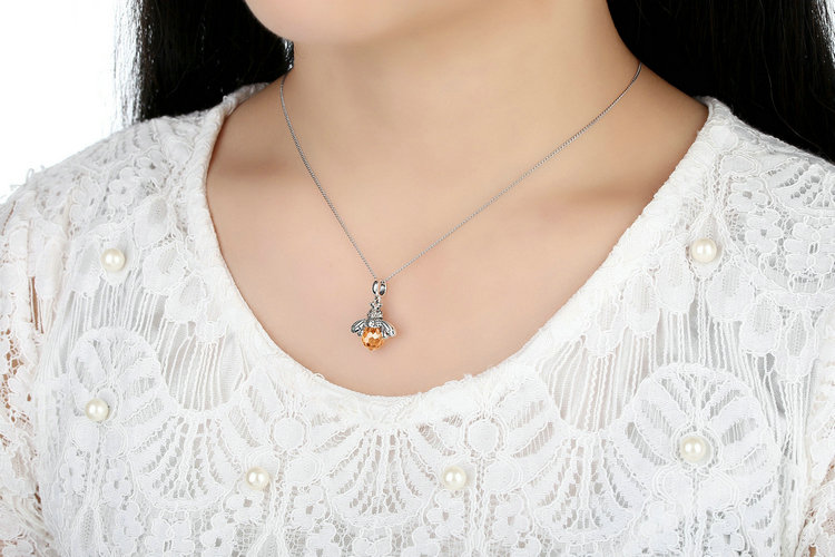 Women's 925 Sterling Stylish Silver Bee Shaped Pendant Women's 925 Sterling Stylish Silver Bee Shaped Pendant