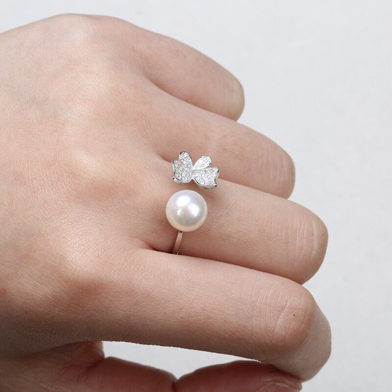 Women's Butterfly Shaped 925 Sterling Silver Ring with Natural Pearl