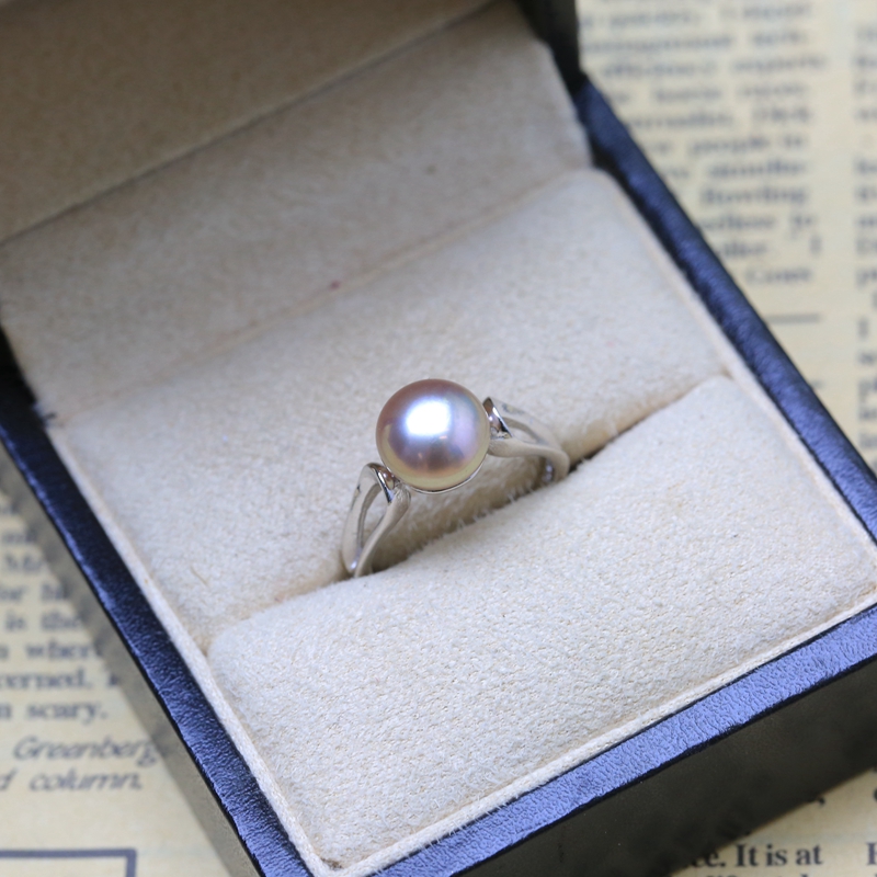 Women's Simple 925 Sterling Silver Ring with Natural Pearl Women's Simple 925 Sterling Silver Ring with Natural Pearl