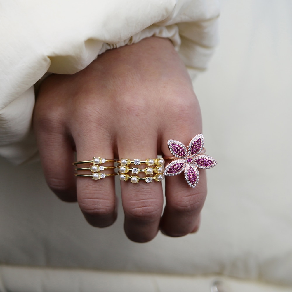 Women's Gold 925 Sterling Silver Minimalistic Ring Women's Gold 925 Sterling Silver Minimalistic Ring