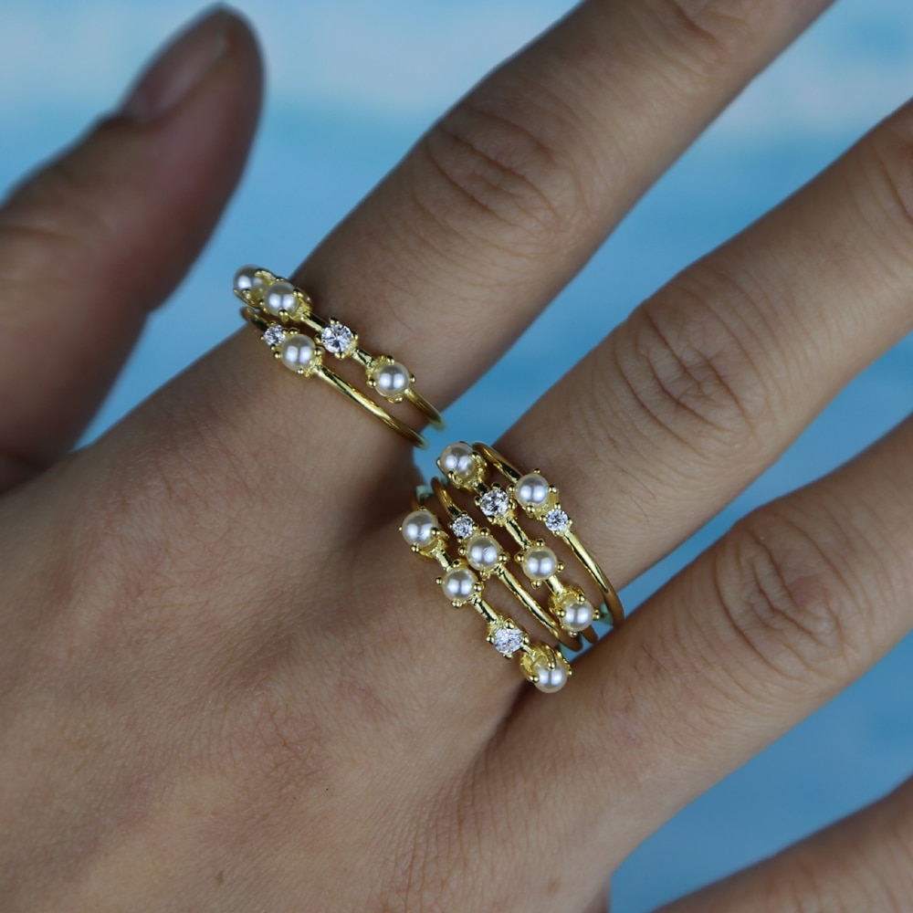 Women's Gold 925 Sterling Silver Minimalistic Ring Women's Gold 925 Sterling Silver Minimalistic Ring