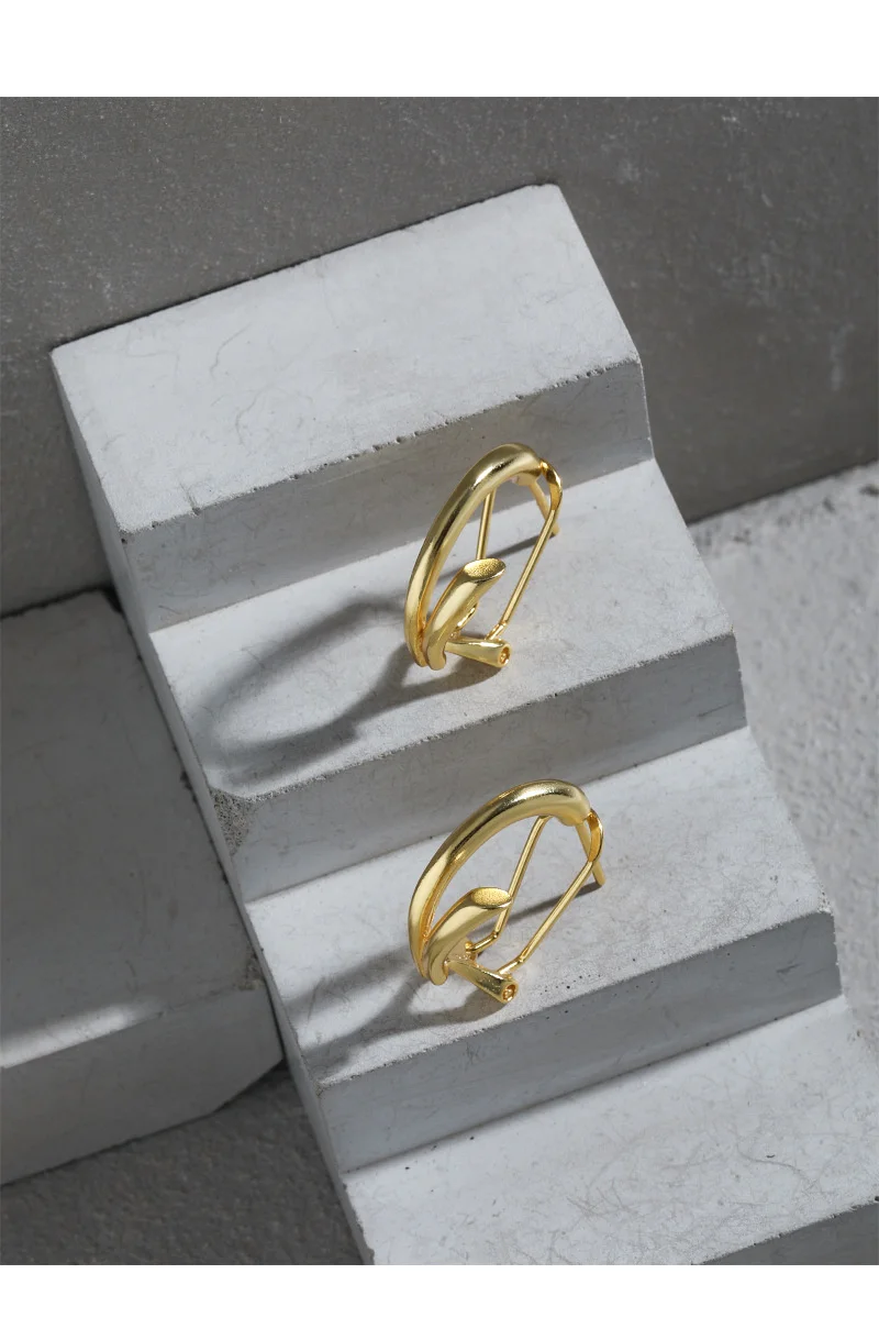 Women's 925 Sterling Silver Crescent Earrings Women's 925 Sterling Silver Crescent Earrings