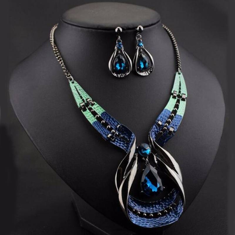 Antique Silver Bridal Jewelry Set for Women