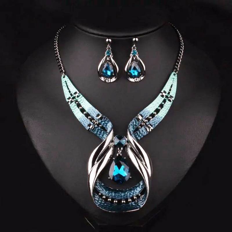 Antique Silver Bridal Jewelry Set for Women