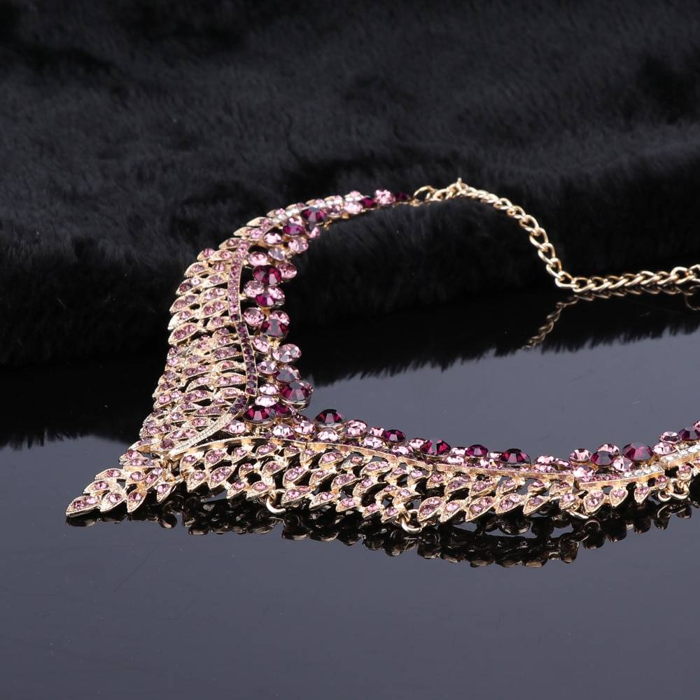 Luxurious Crystal Leaf Shaped Jewelry Set for Women