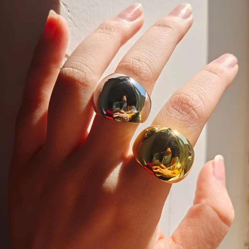 Minimalistic Glossy Wide Open Ring
